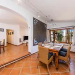 Chalet Tres Mares